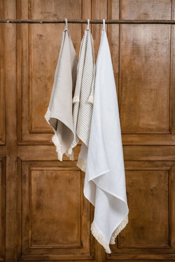 linen bath towel