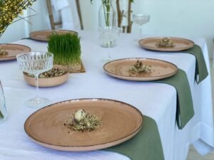 Easter Table Decor With Linen Napkins